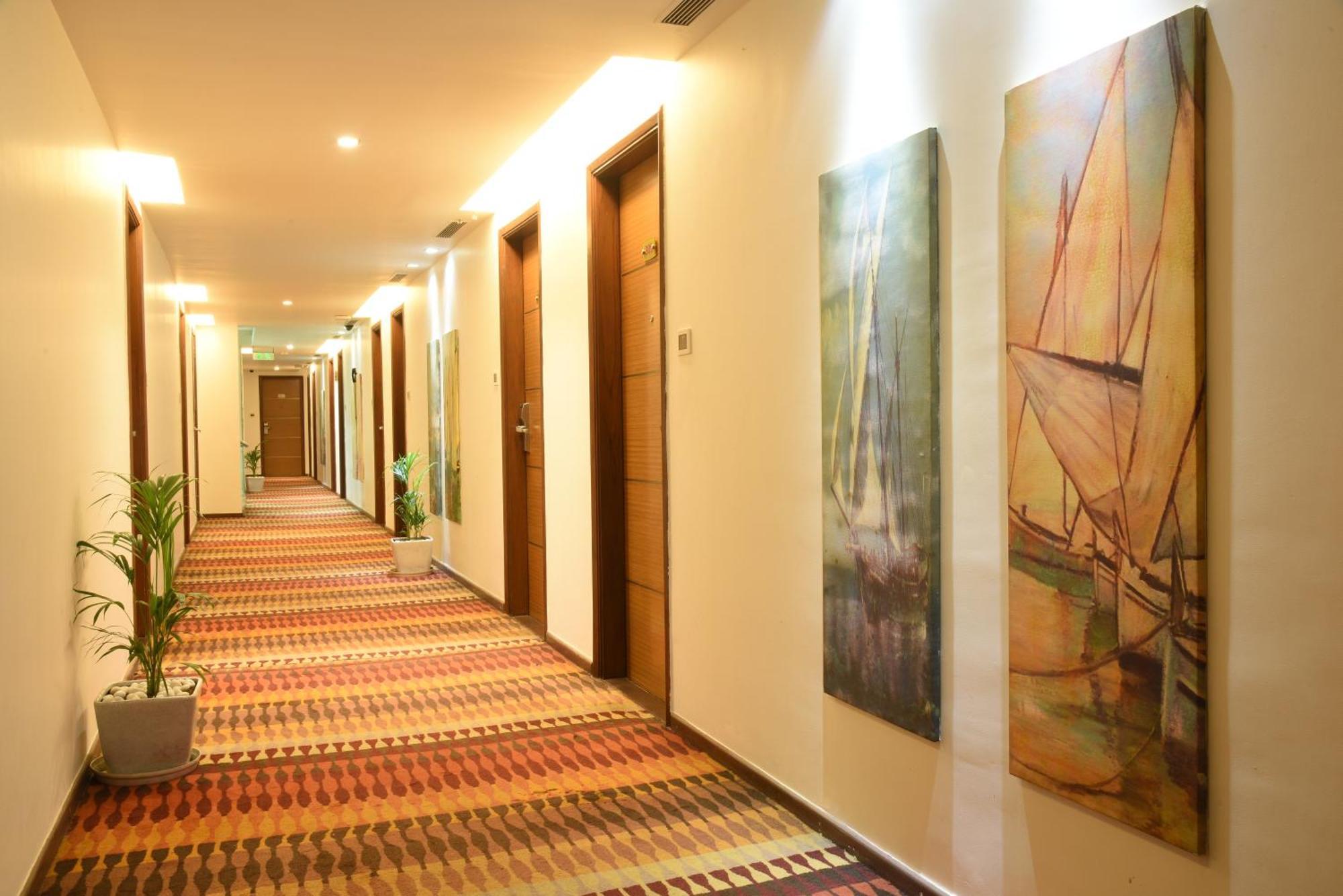 Hotel Riverview Ahmedabad Luaran gambar