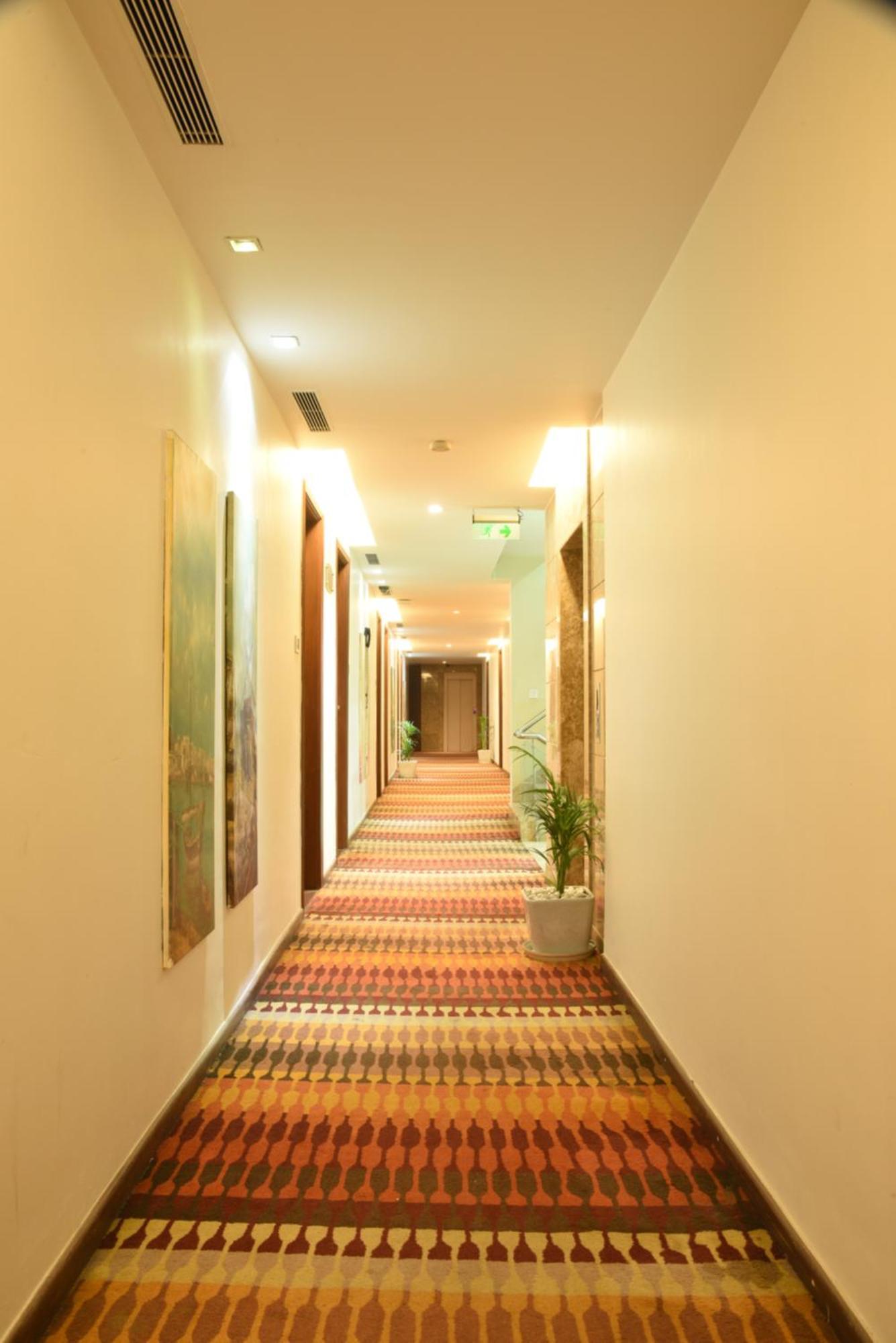 Hotel Riverview Ahmedabad Luaran gambar