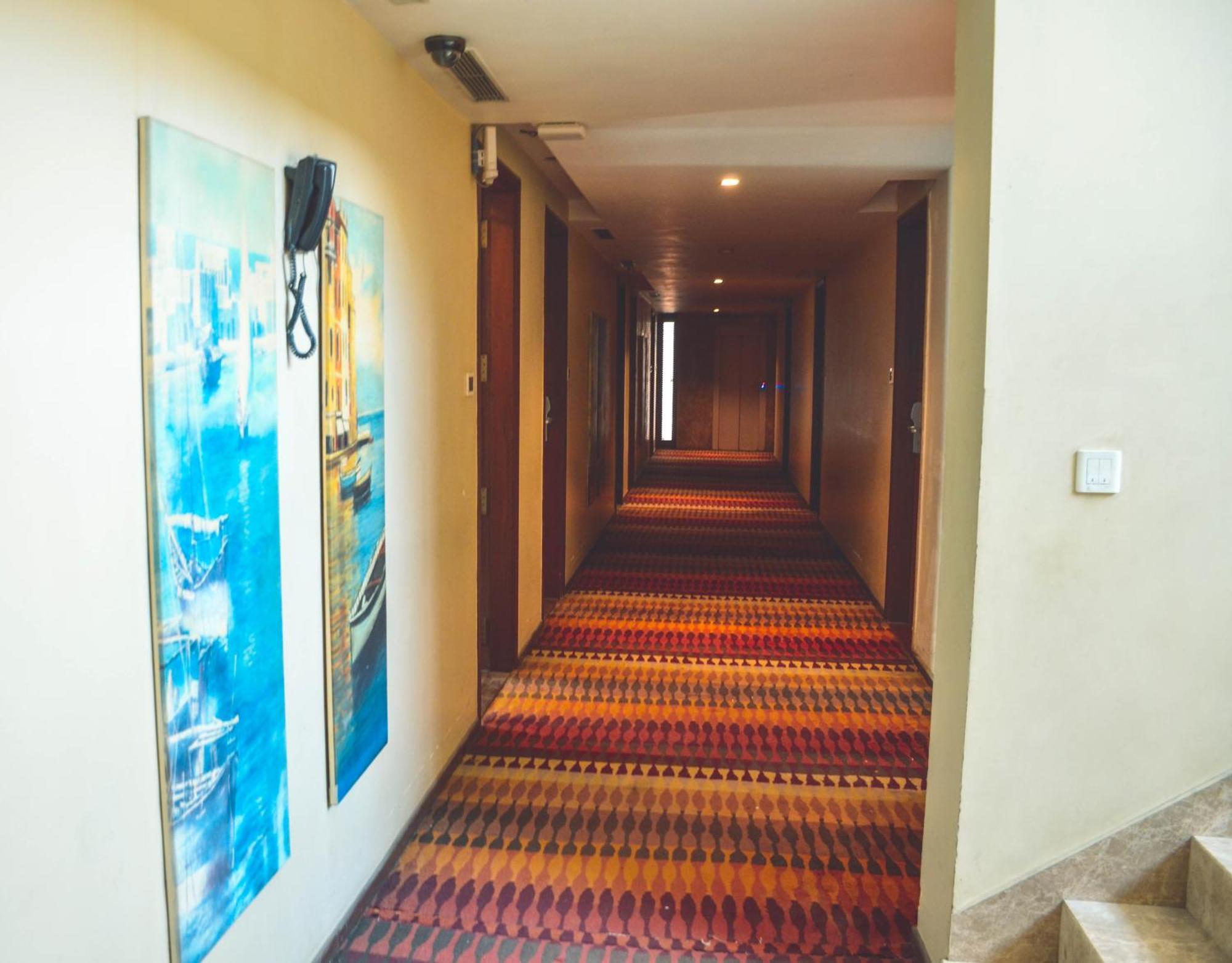 Hotel Riverview Ahmedabad Luaran gambar