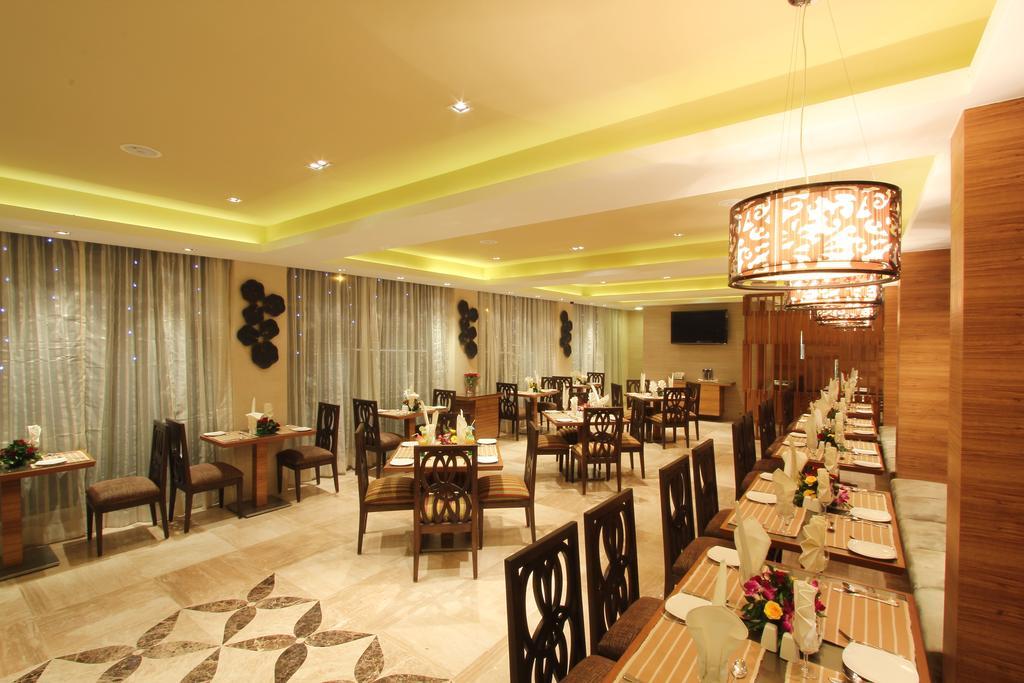 Hotel Riverview Ahmedabad Luaran gambar