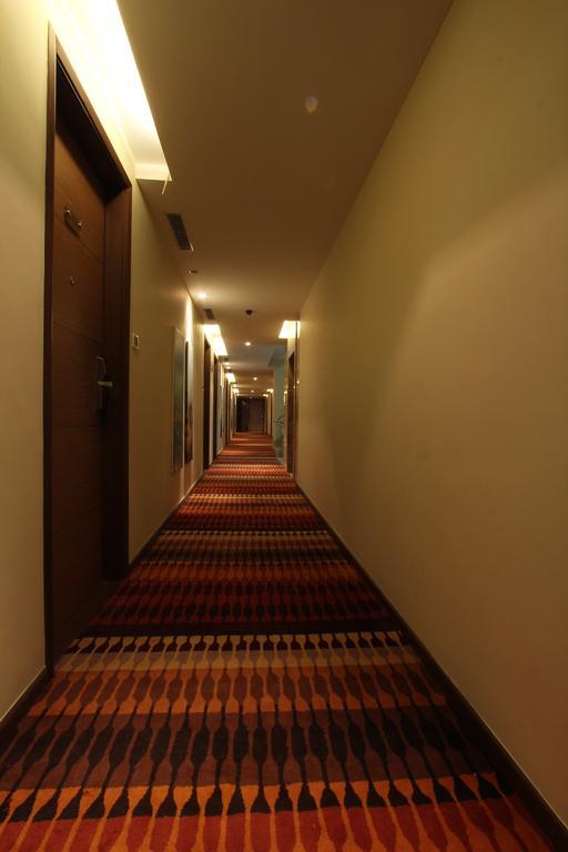 Hotel Riverview Ahmedabad Luaran gambar